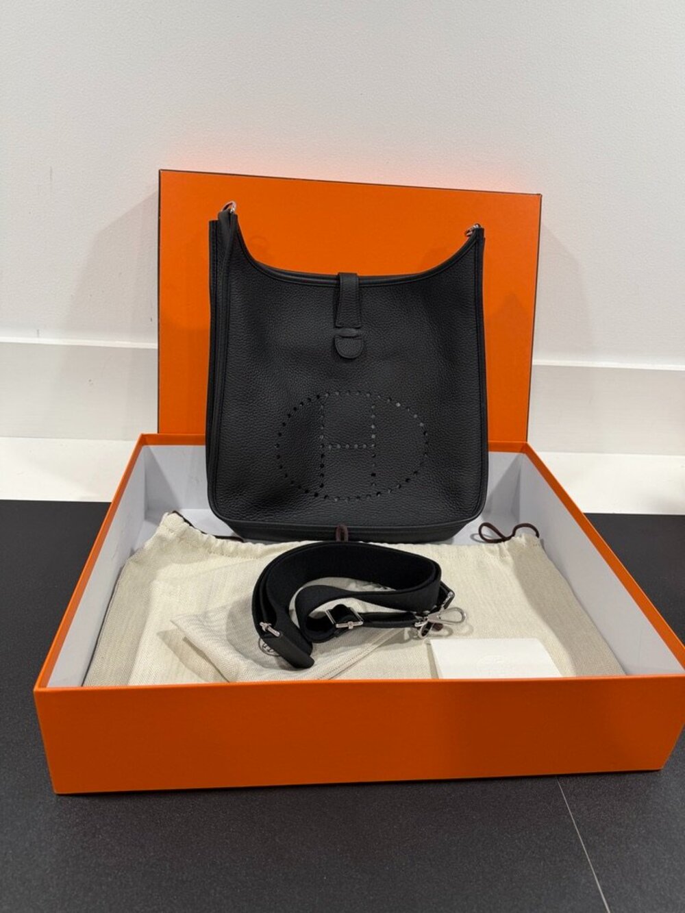 Hermès Evelyne III PM 29 Black Clemence Leather Palladium Hardware (JB1528)